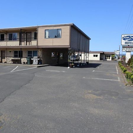 Silver Sands Motel Флоренс Екстер'єр фото