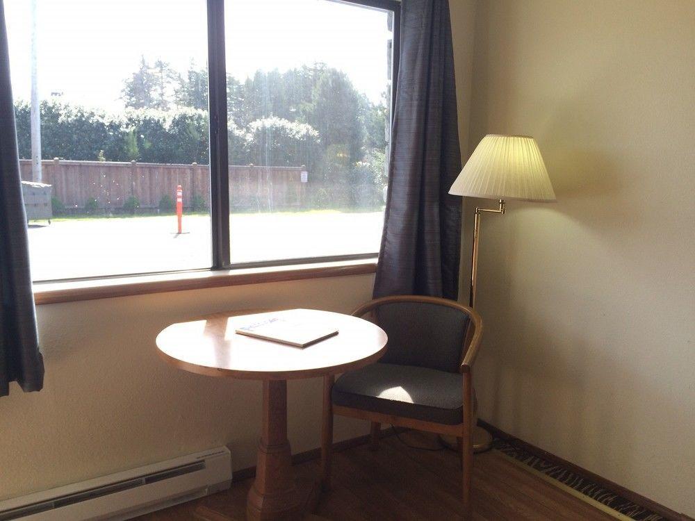 Silver Sands Motel Флоренс Екстер'єр фото