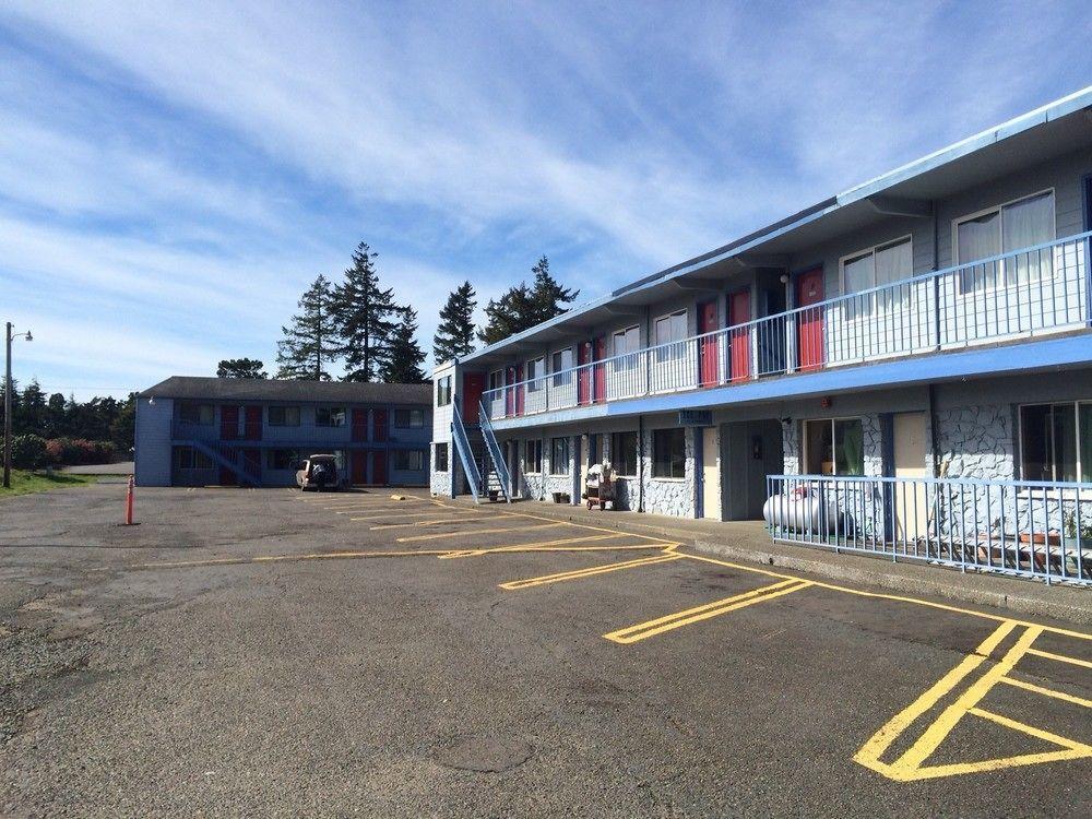 Silver Sands Motel Флоренс Екстер'єр фото